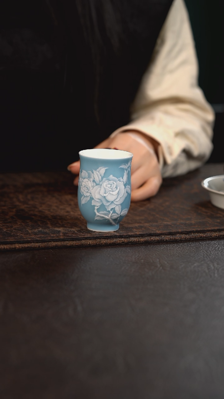 【闪购商品】杯初蓝舍天青玫瑰花玉兰杯-