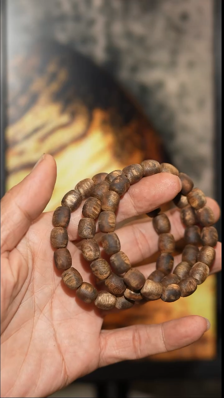 沉香手串海南绿奇楠9mm瘤疤单圈7克 多样性发一