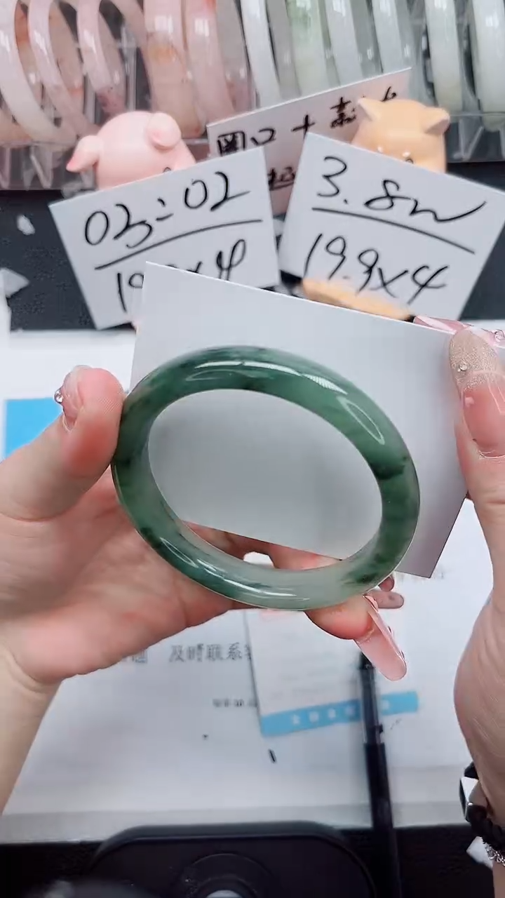 【闪购商品】石英质玉手镯未镶嵌325-60.5