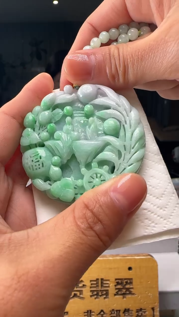 吊坠(赠链)未镶嵌翡翠HH@@960Q3J20240Q