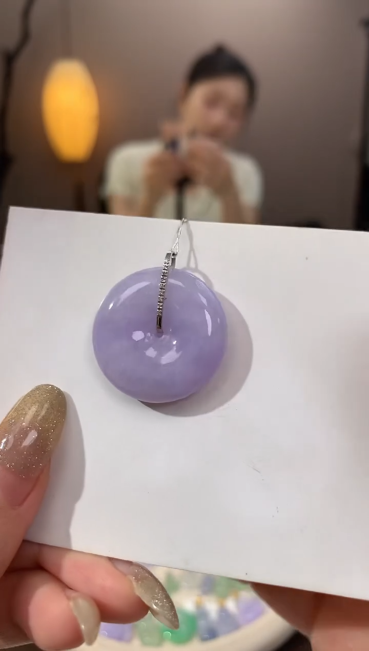 翡翠18K金镶嵌颈饰天然缅甸a货翡翠