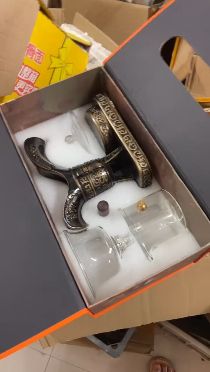 无运费险有瑕疵的有点脏介意勿拍