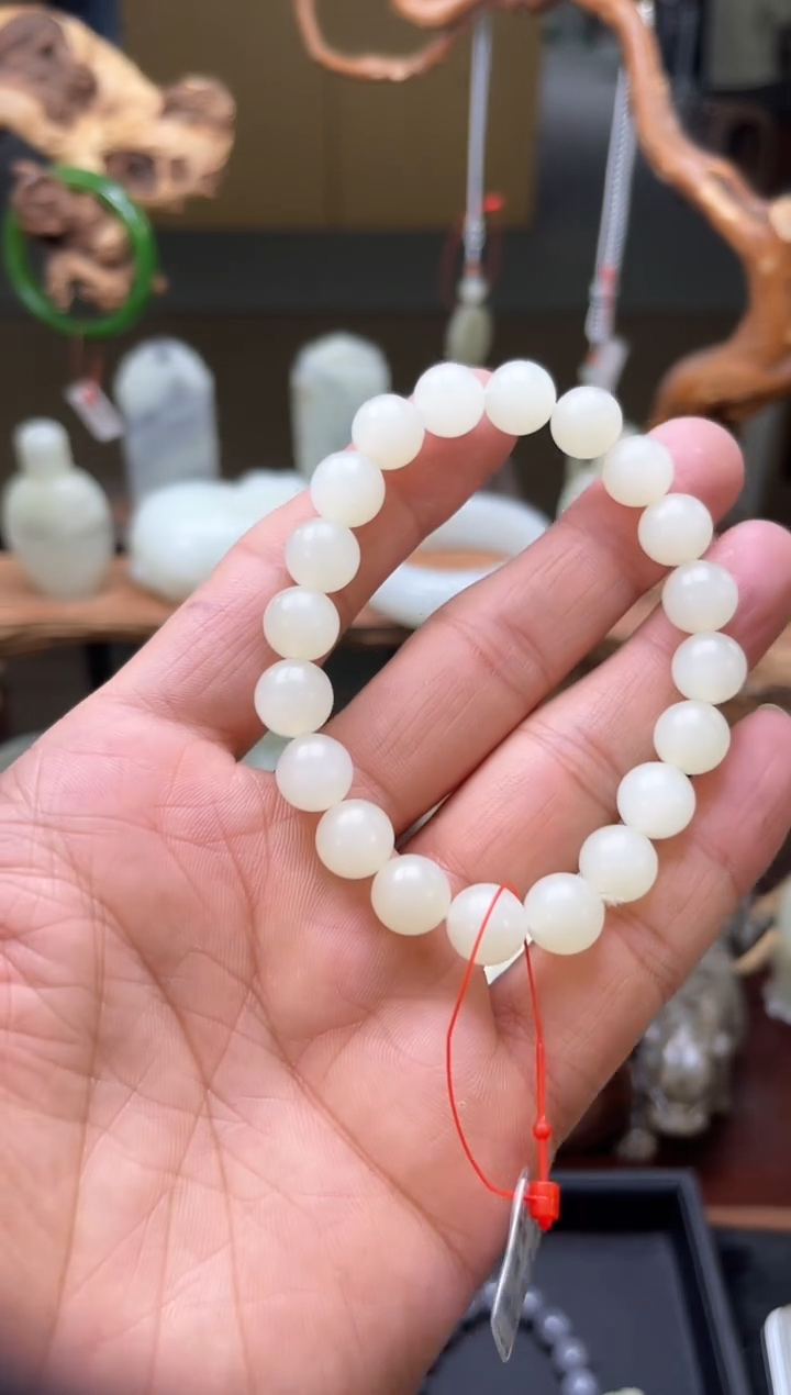 【闪购商品】和田玉手串未镶嵌新疆于田卡10圆珠820239