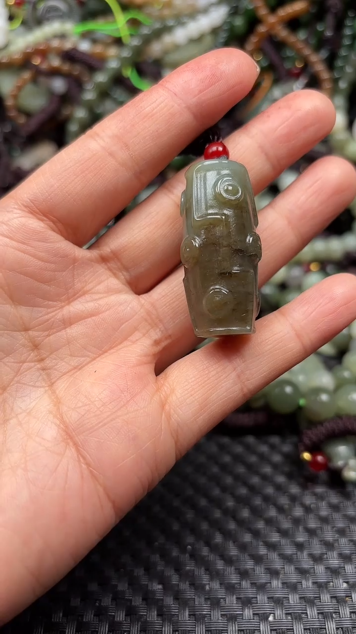 【闪购商品】和田玉颈饰未镶嵌.