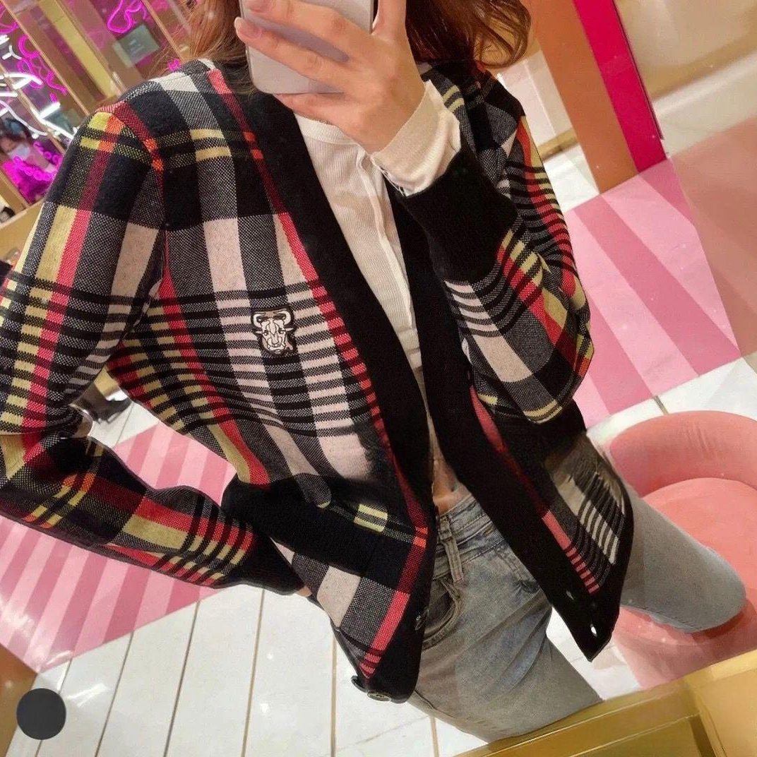 全新未使用 BURBERRY/博柏利 双双臻选/BC01000/博柏利开衫/XS