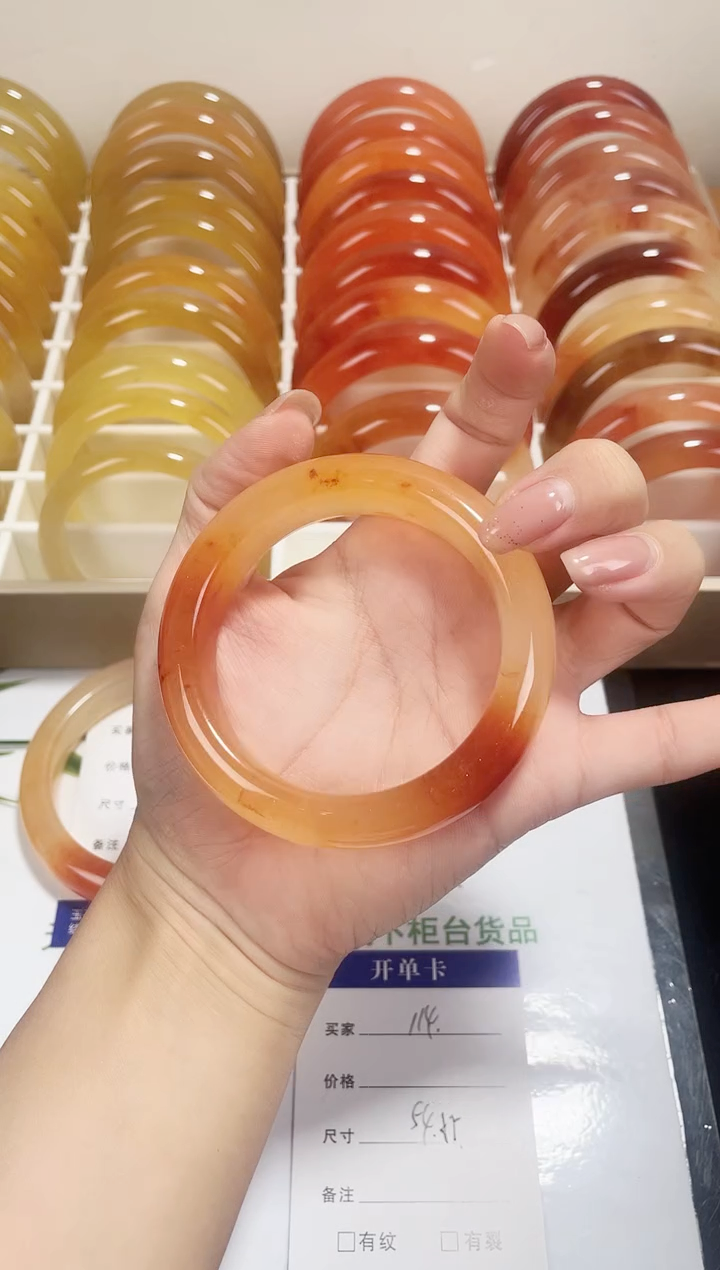 未镶嵌黄龙石英质玉114 锦鲤 55