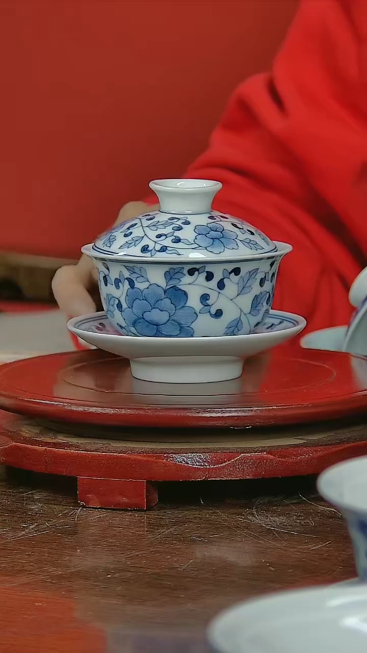 【闪购商品】076国营好瓷青花缠枝莲三才盖碗