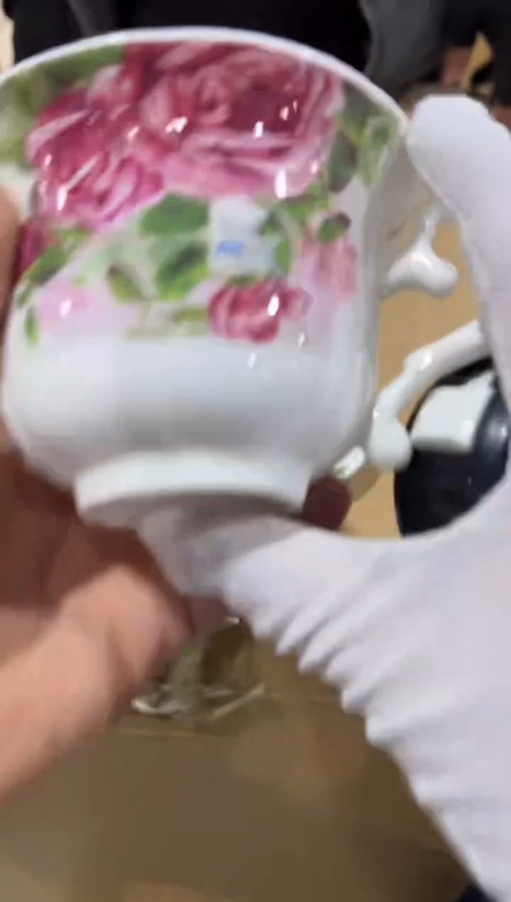 【闪购商品】瓷片e319好好好好好好