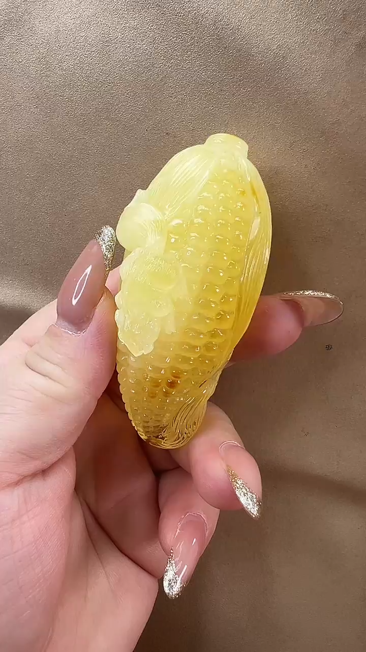 琥珀颈饰未镶嵌吊坠