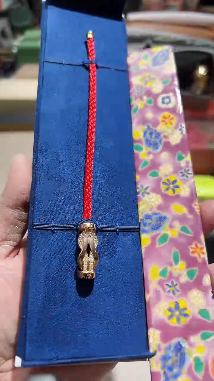 【闪购商品】瓷片正品保真，清库存