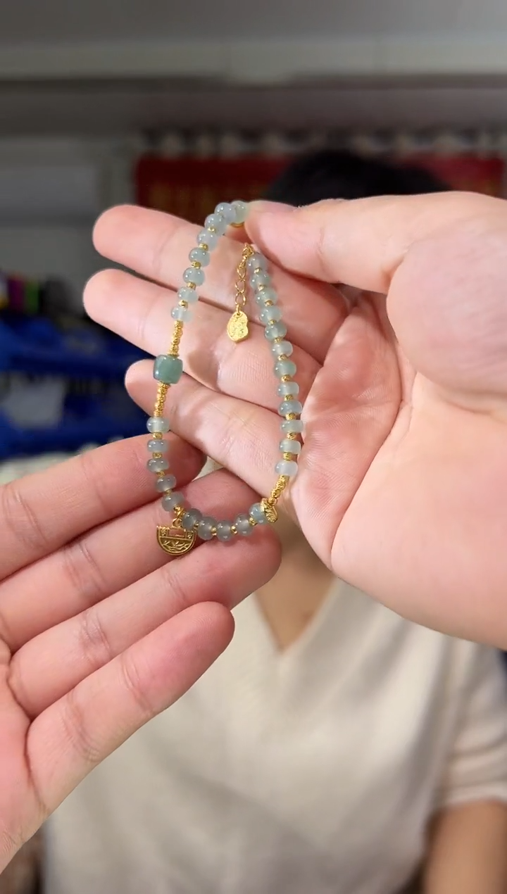 【闪购商品】翡翠手链银S925镶嵌蓝水翡翠手链