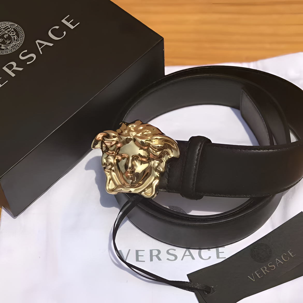 未使用 VERSACE/范思哲 金色美杜莎男士腰带1130
