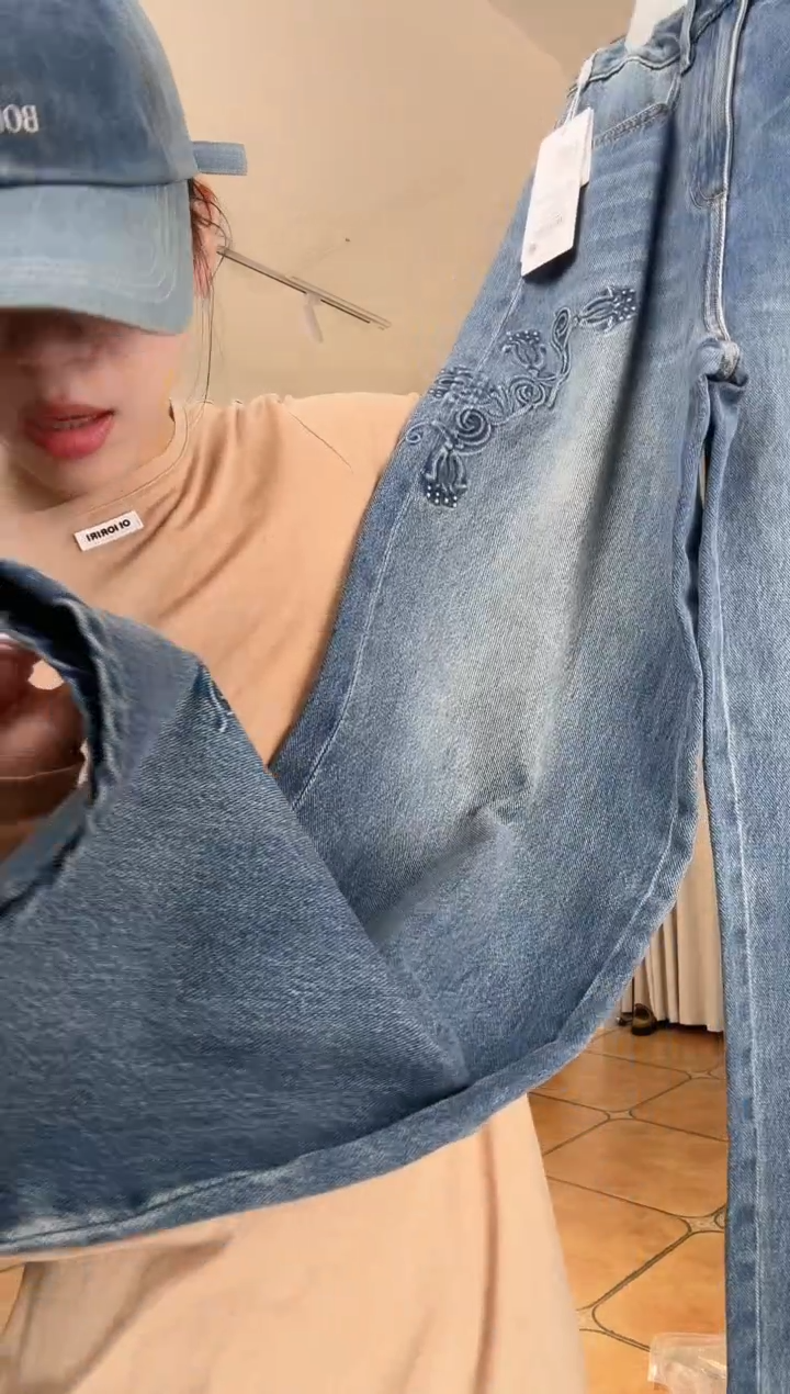 ?****?设计师品牌牛仔裤新款