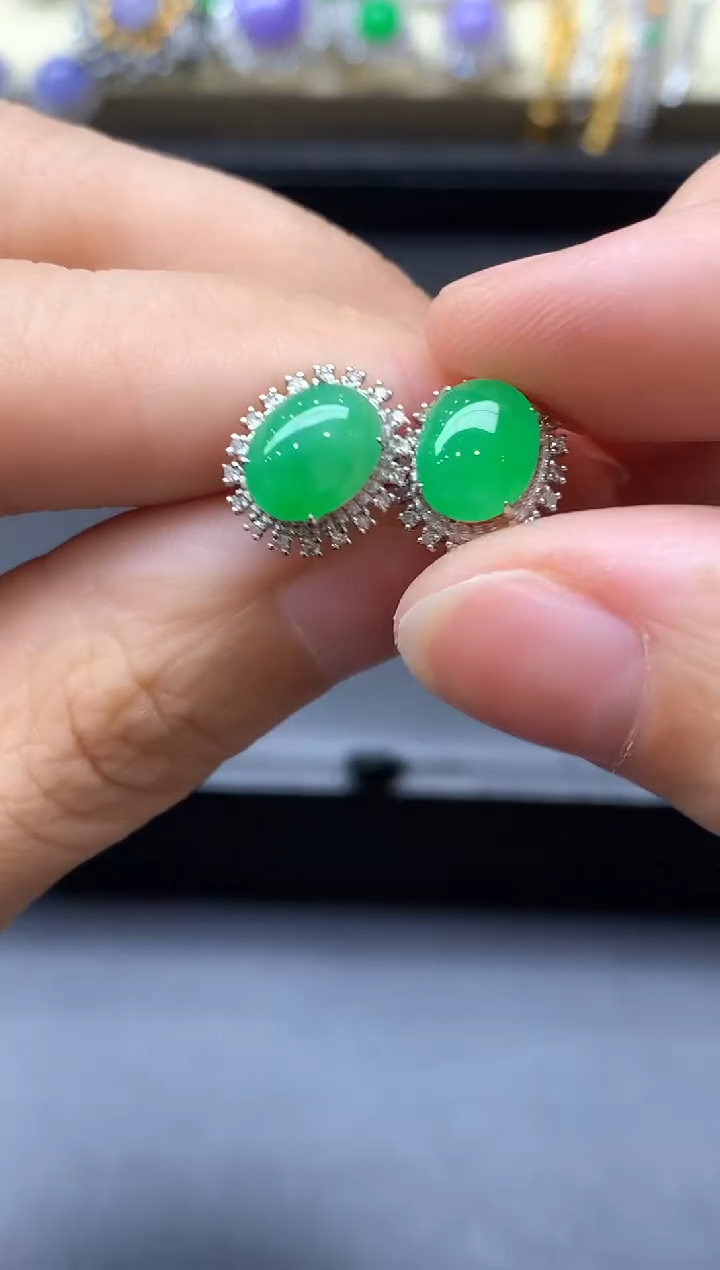 颈饰18K金镶嵌翡翠712-中国好珍宝