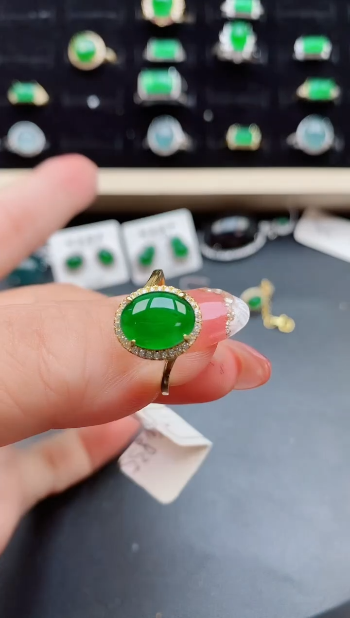 【闪购商品】翡翠戒指银S925镶嵌8585