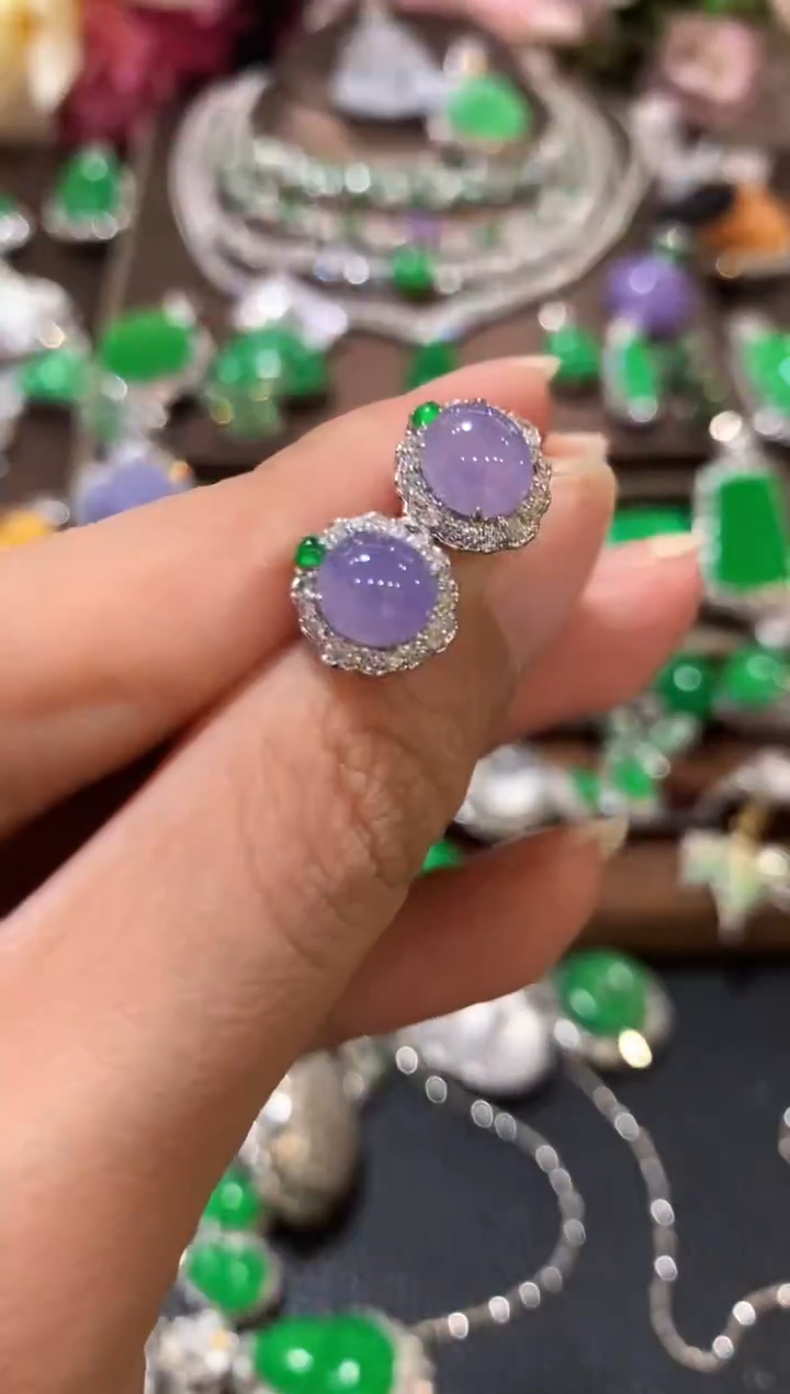 18K金镶嵌翡翠耳饰z118  紫色有色差