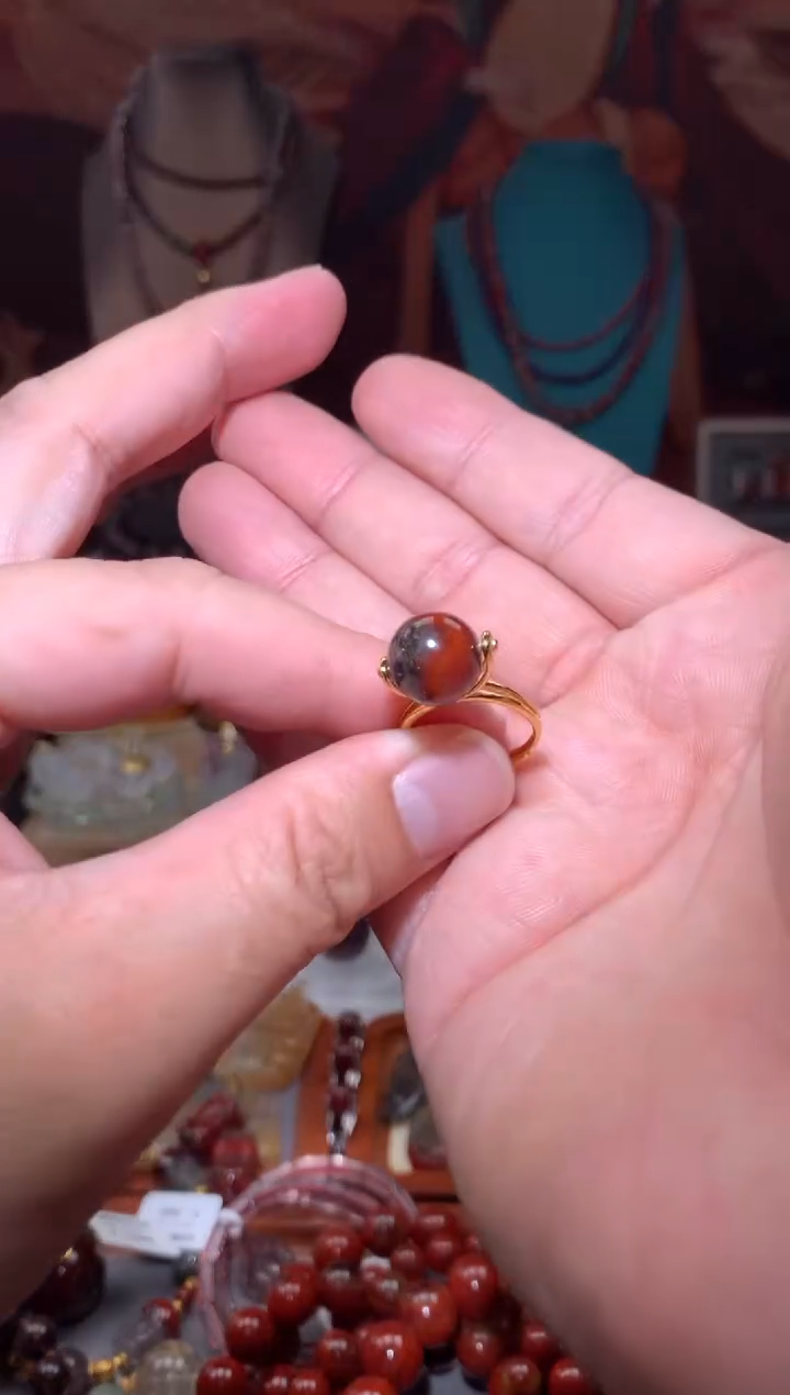 未镶嵌珠宝半成品水晶红极光戒指，多样性