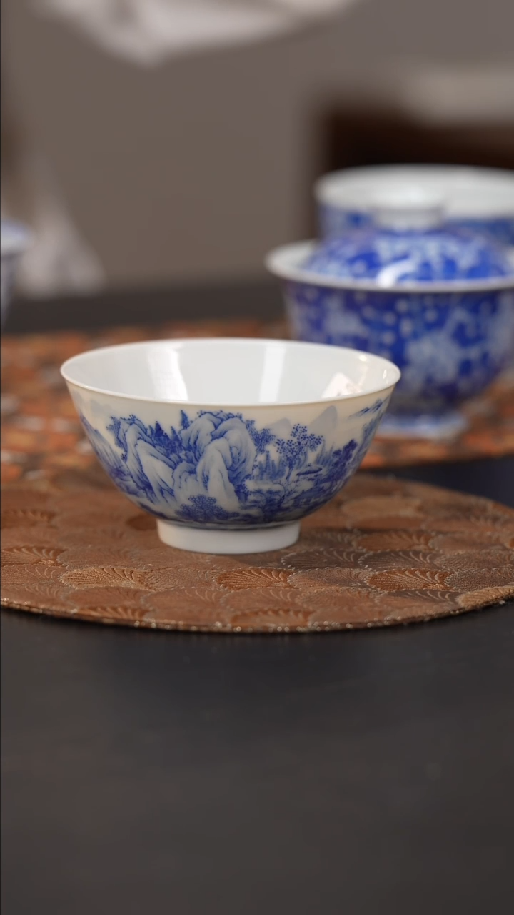 【闪购商品】杯看山柴窑青花溪山揽胜