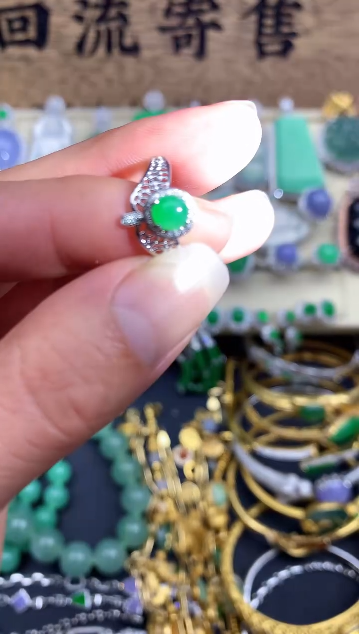 【闪购商品】翡翠戒指18K金镶嵌103-中国好珍宝