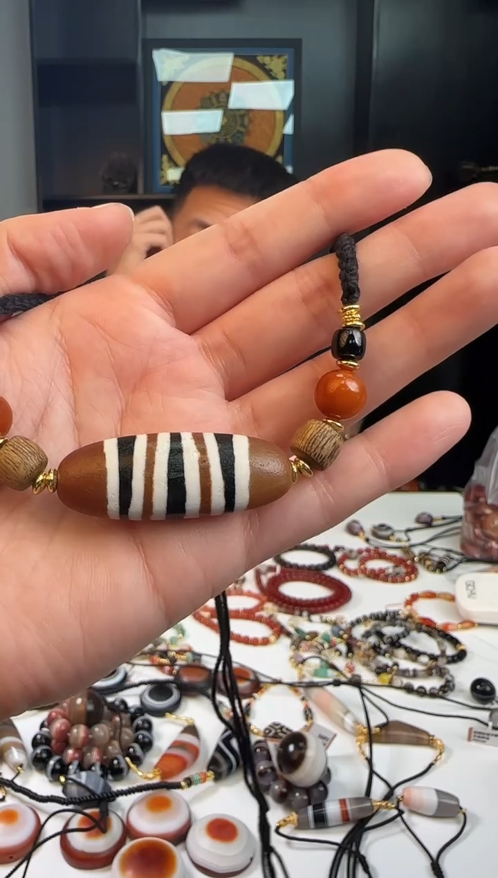 未镶嵌手链玛瑙/玉髓1122-22多样性发货