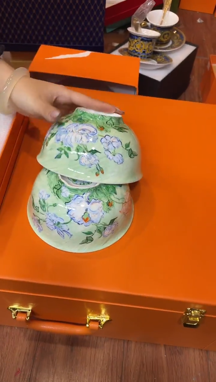 杯鸿辉家品牌瓷器，京东包邮！