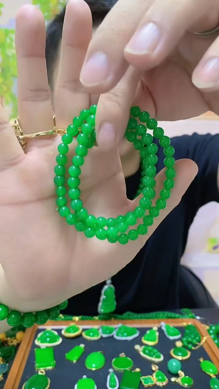 翡翠未镶嵌项链翡翠项链