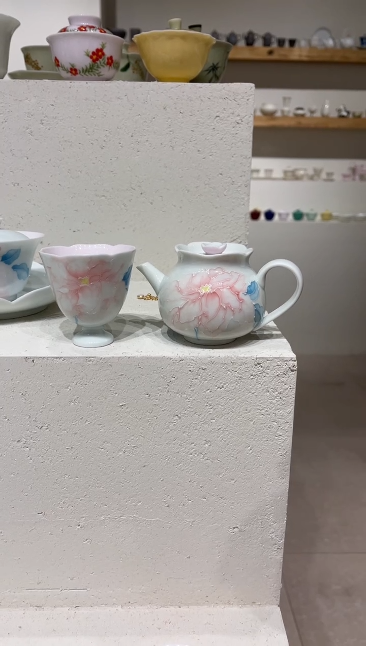 【闪购商品】茶壶+茶杯 哈哈哈哈哈哈