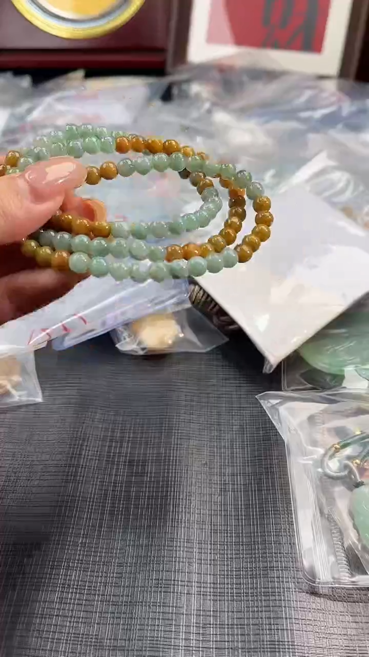 【闪购商品】翡翠颈饰未镶嵌100630794