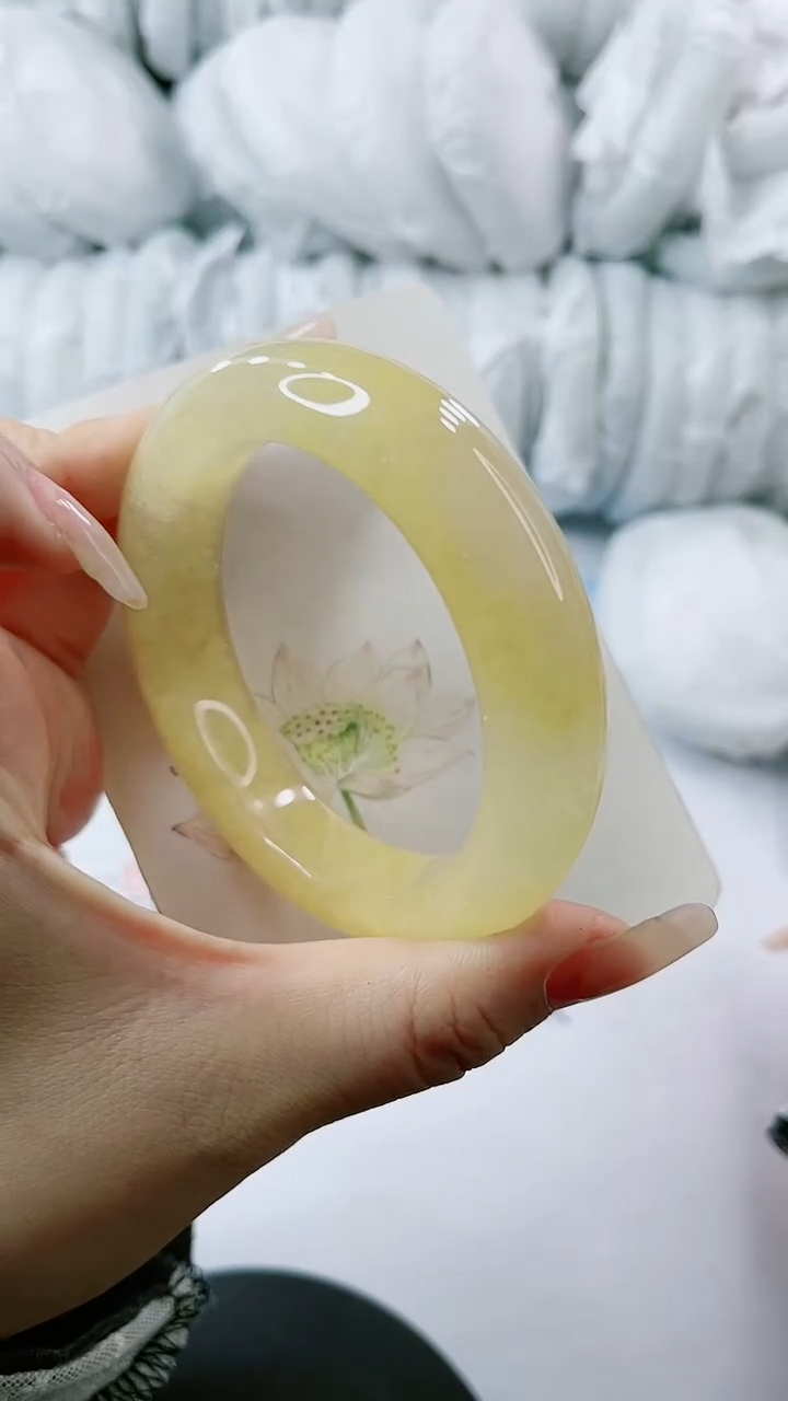 【闪购商品】石英质玉手镯未镶嵌多样性发货V193