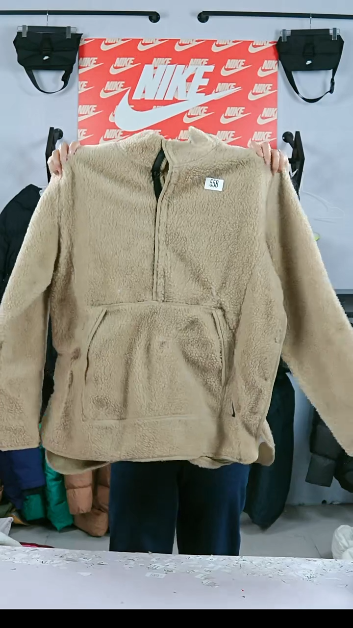 558闪购编码运动衣以直播间过款为准尺码