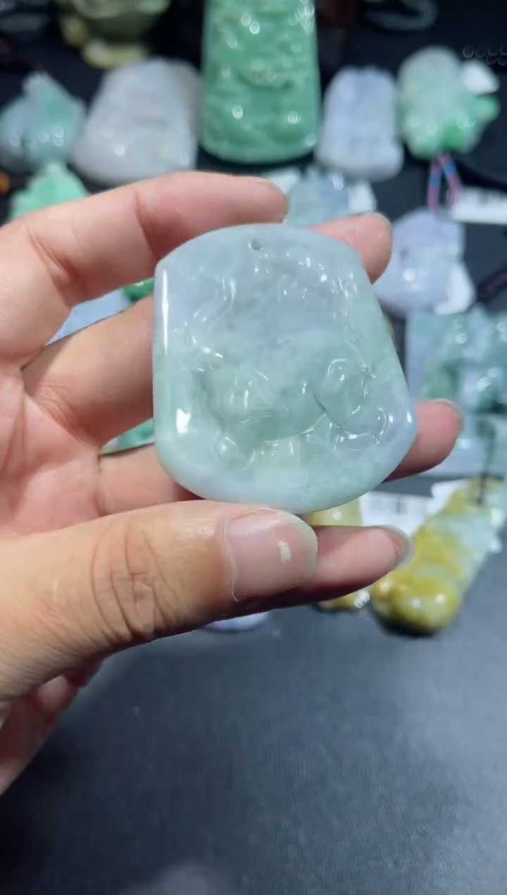 【闪购商品】翡翠颈饰未镶嵌00000233