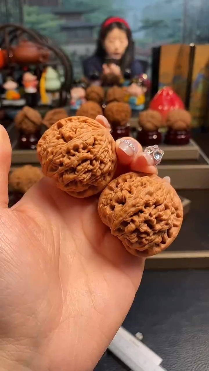 【闪购商品】文玩核桃把件D472水龙纹43