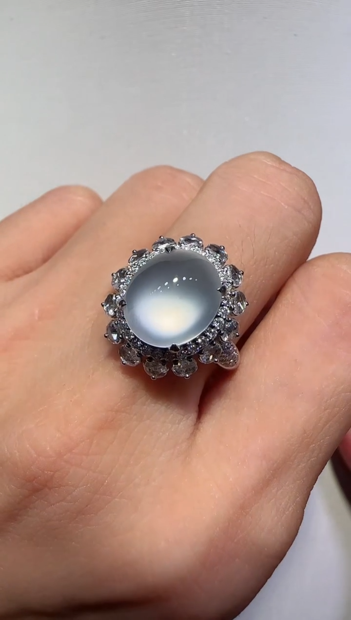 【闪购商品】翡翠戒指18K金镶嵌戒指