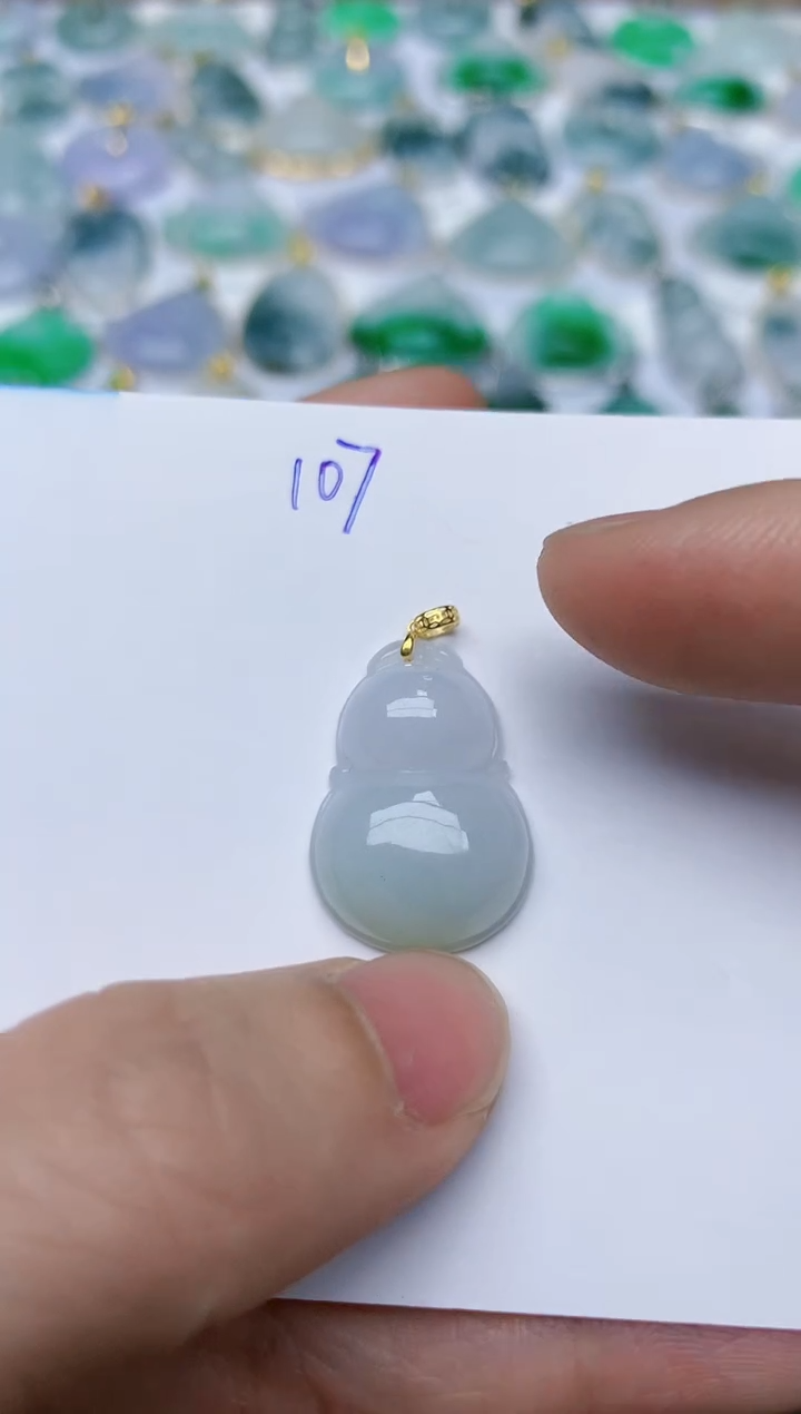 【闪购商品】翡翠颈饰18K金镶嵌天然翡翠A货    