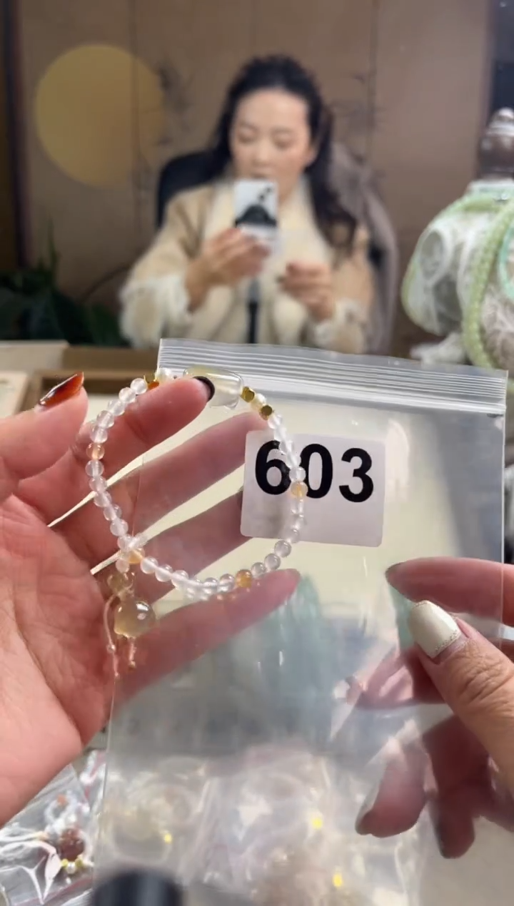 手镯玛瑙/玉髓未镶嵌X*Y603