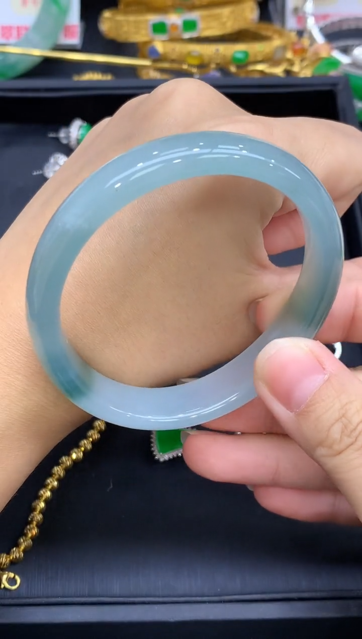 未镶嵌手镯翡翠570-中国好珍宝