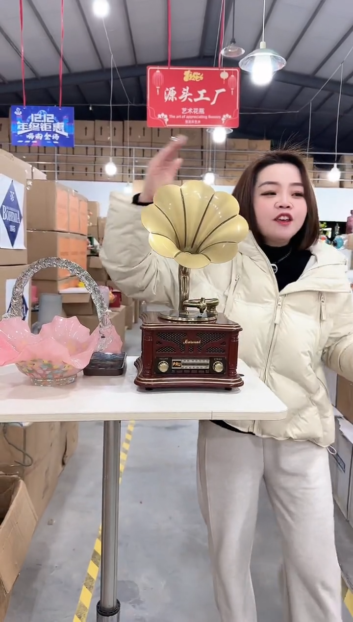 【闪购商品】玻璃于清花器H-早41