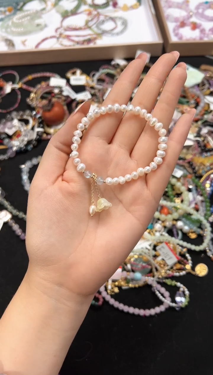 【闪购商品】水晶手链未镶嵌颜色微差多样性发货发其一