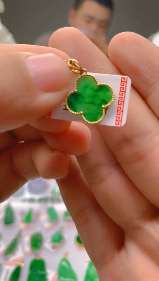 【闪购商品】翡翠颈饰18K金镶嵌新号开播，全场乱卖