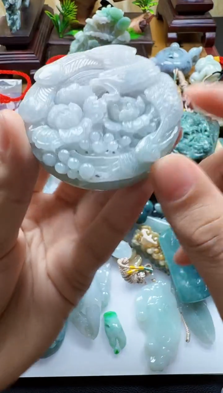 吊坠(不含链)未镶嵌翡翠1