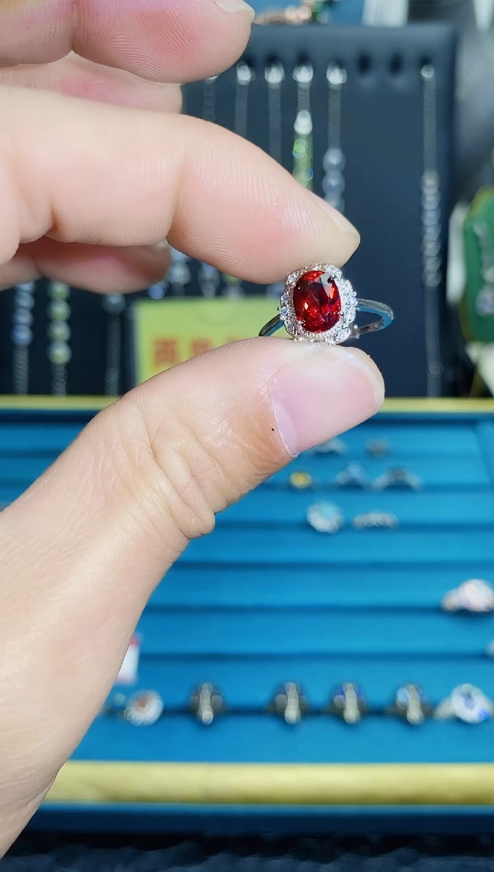 【闪购商品】石榴石戒指银S925镶嵌1121
