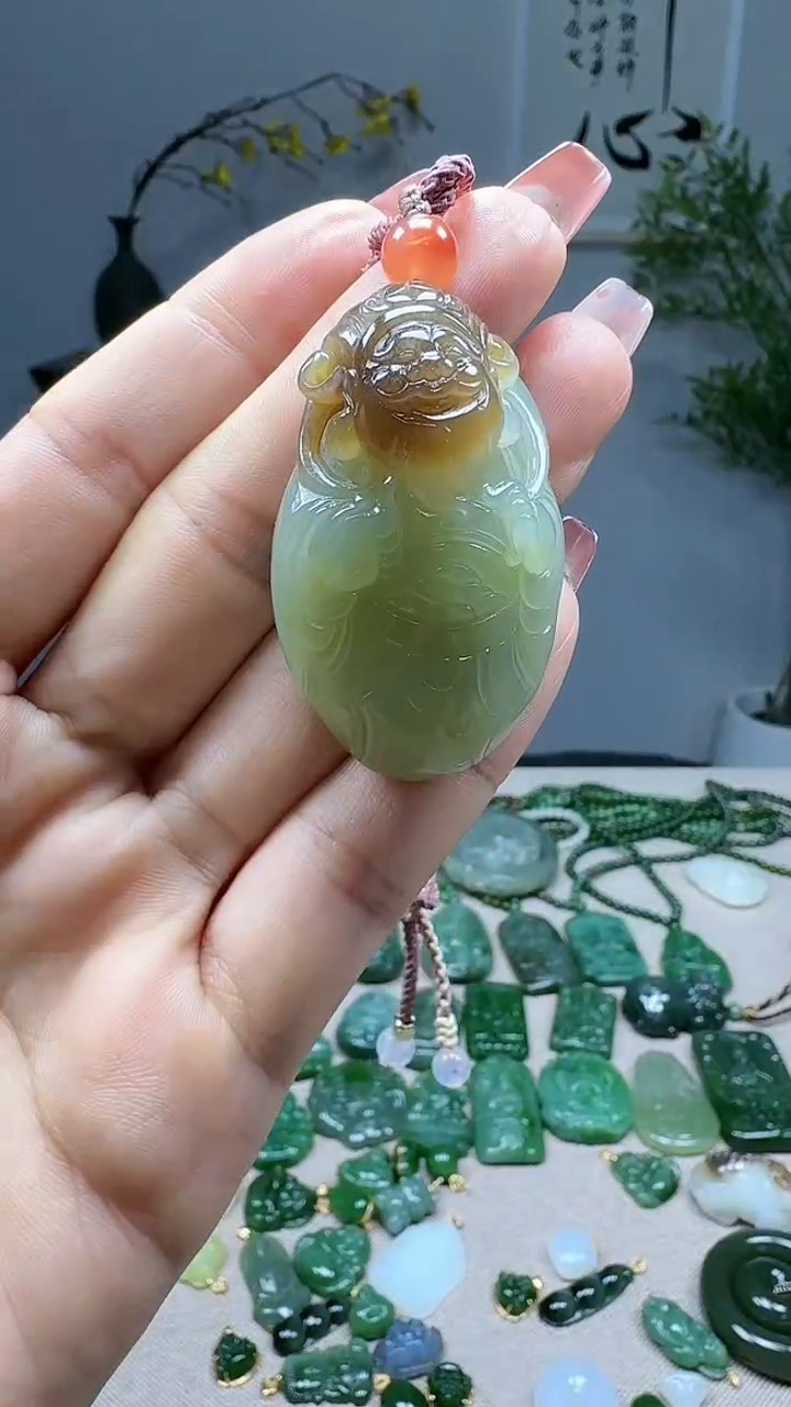 未镶嵌和田玉挂件1