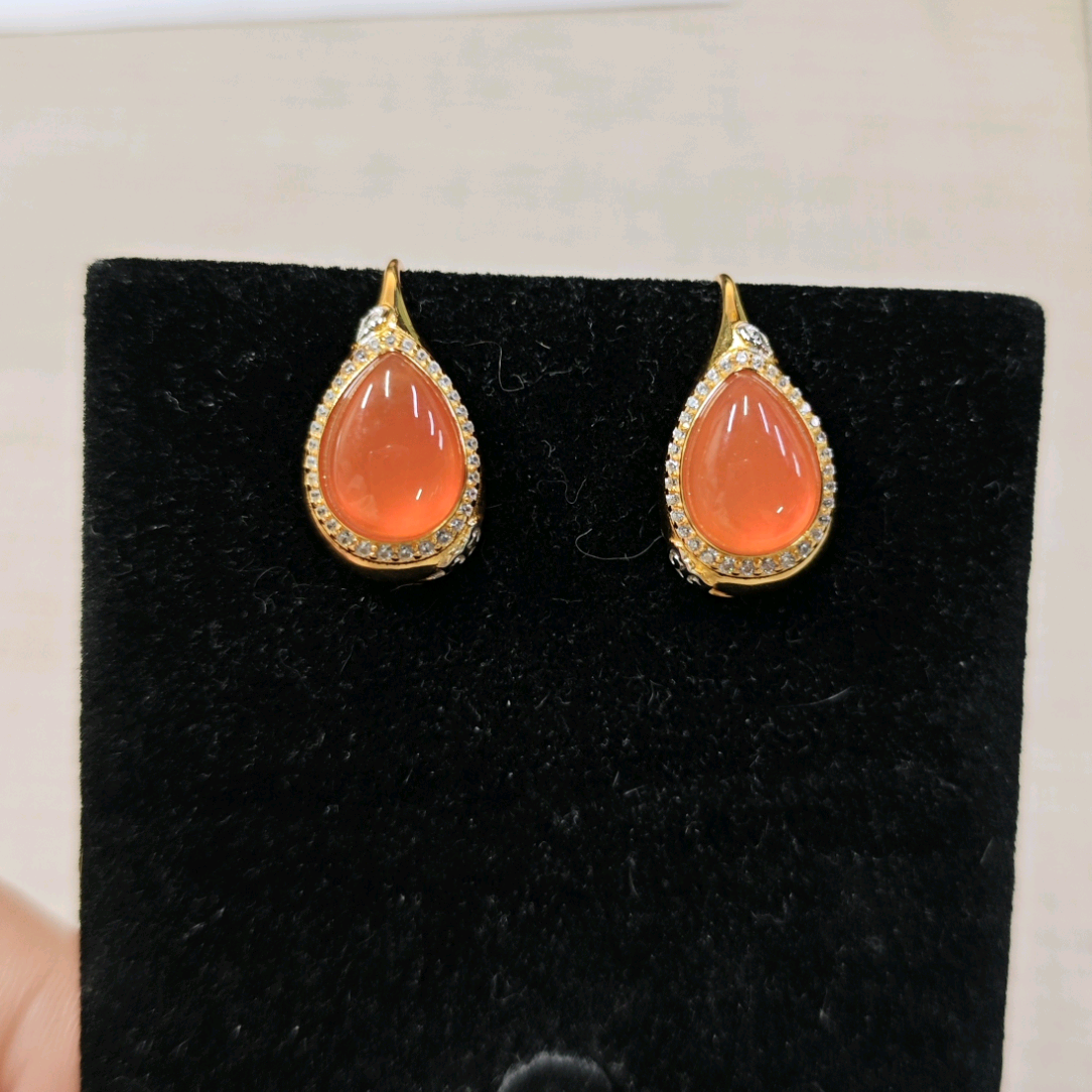 天然玉石正品南红梨形耳钉百搭古风