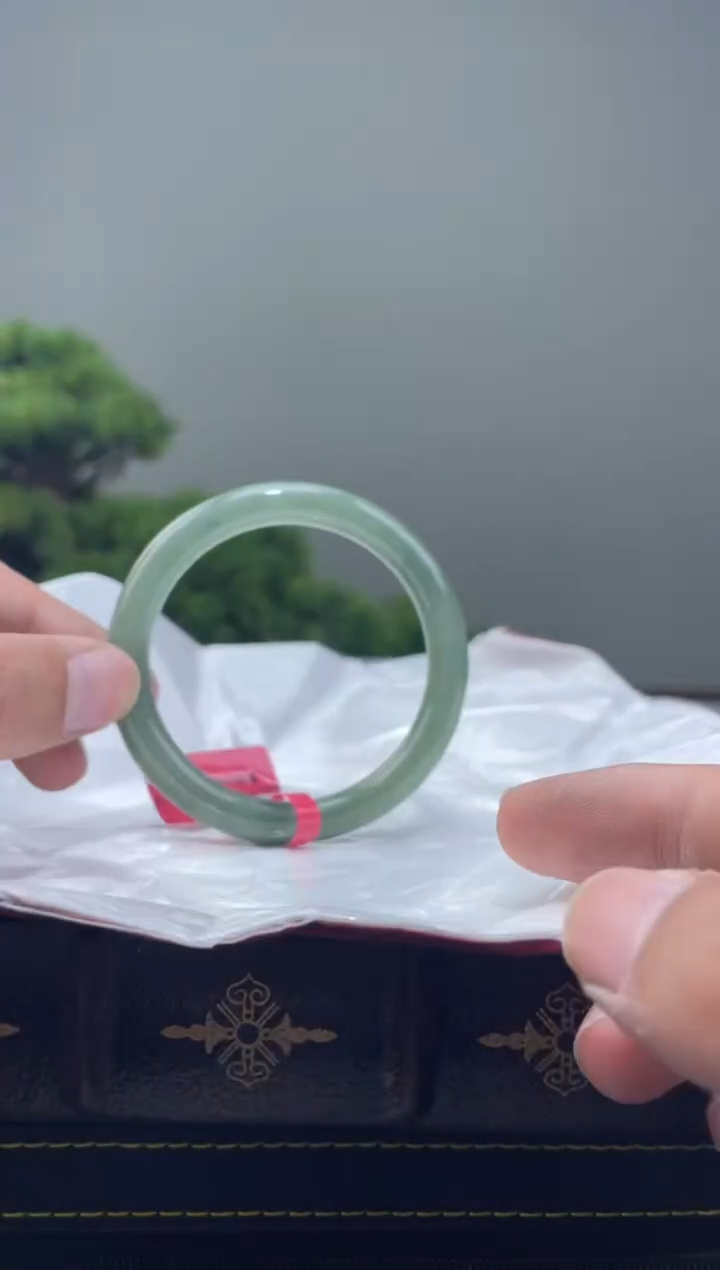 【闪购商品】翡翠手镯未镶嵌手镯7