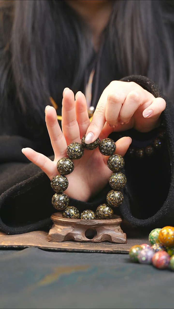 【闪购商品】紫光檀黑金螺钿手串（2.0）