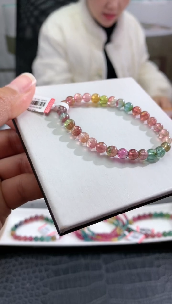 【闪购商品】碧玺手串未镶嵌 多样性发一条