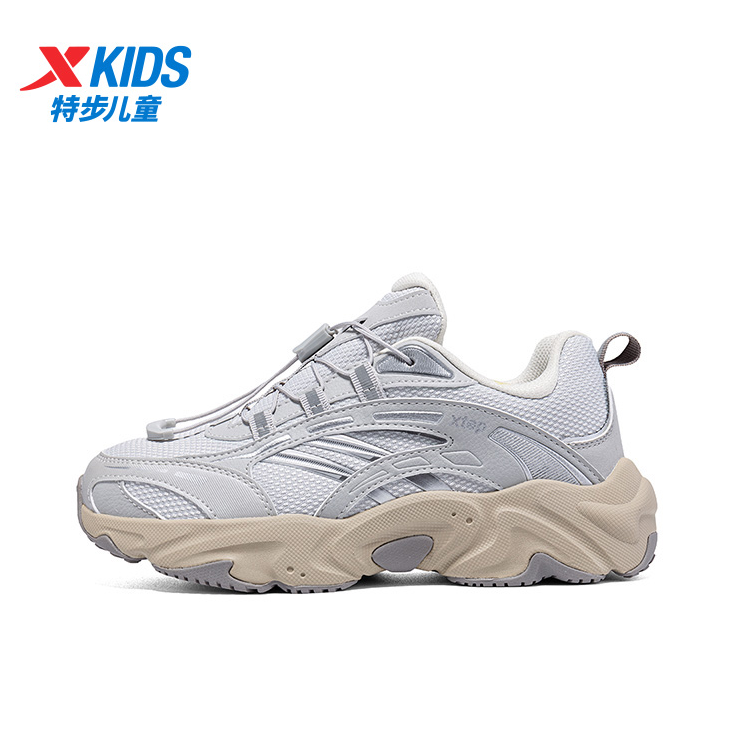 特步儿童女中大童休闲鞋 675114324008