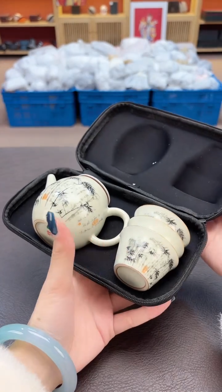 【闪购商品】摆件瓷SC1111111111111
