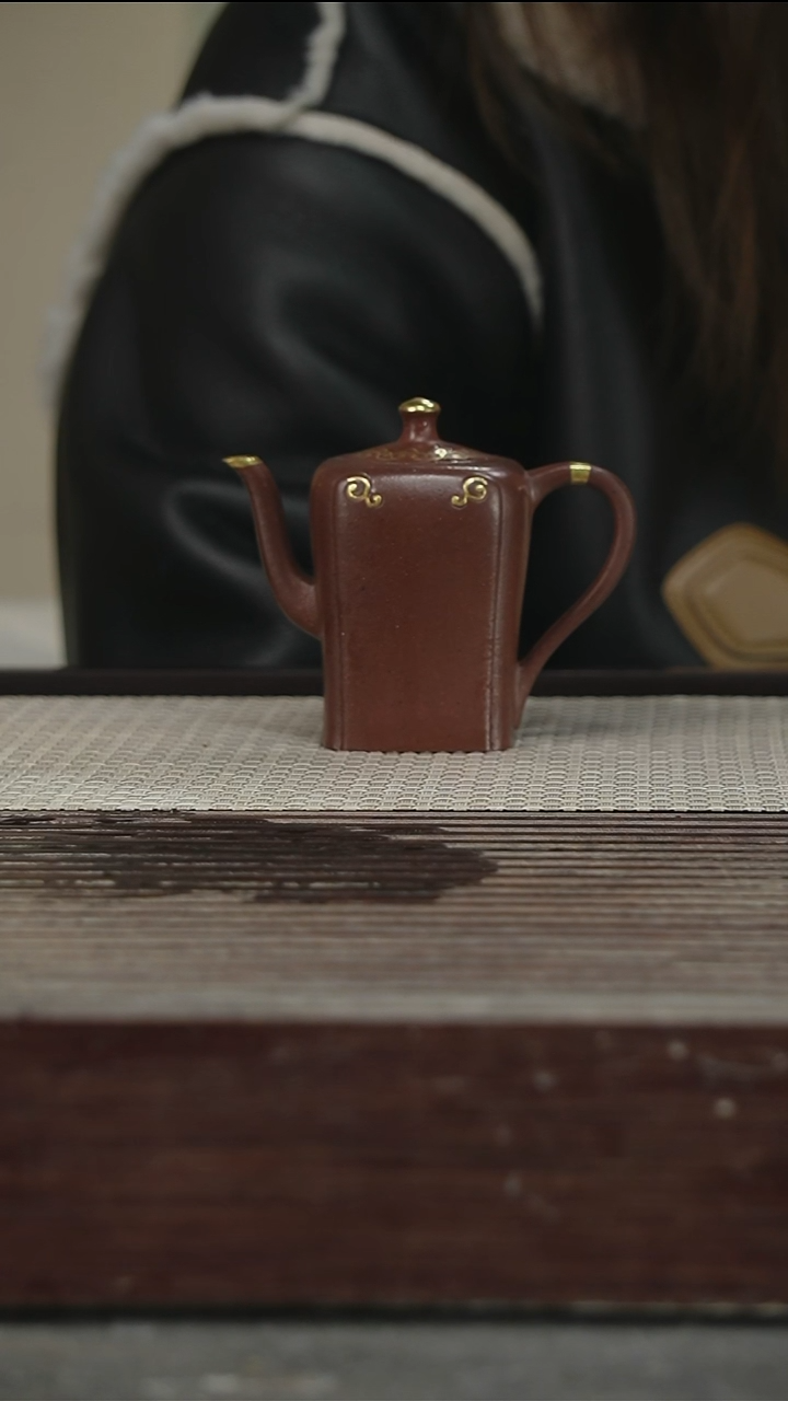 茶壶紫砂47号120CC