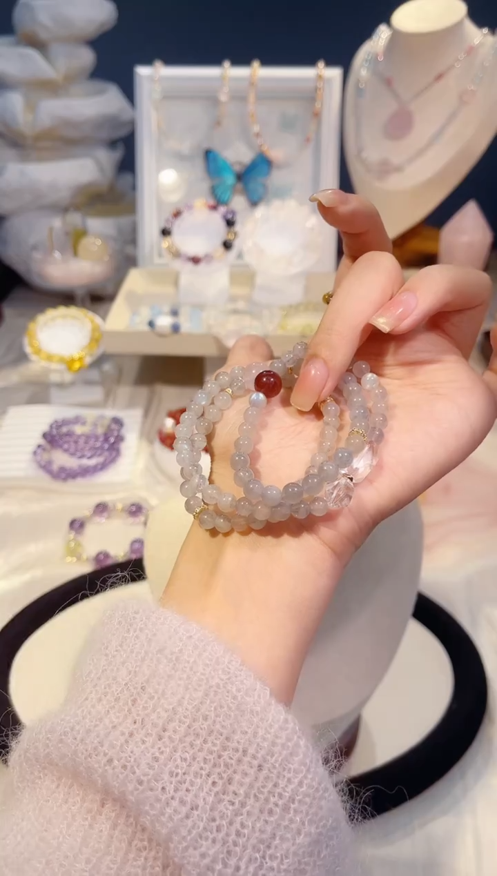 未镶嵌手串水晶三圈灰月光